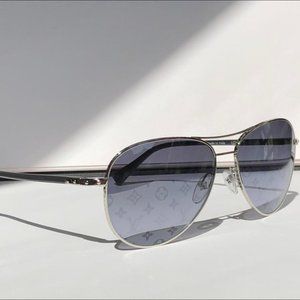 Louis Vuitton Men's Silver and Navy Sunglasses